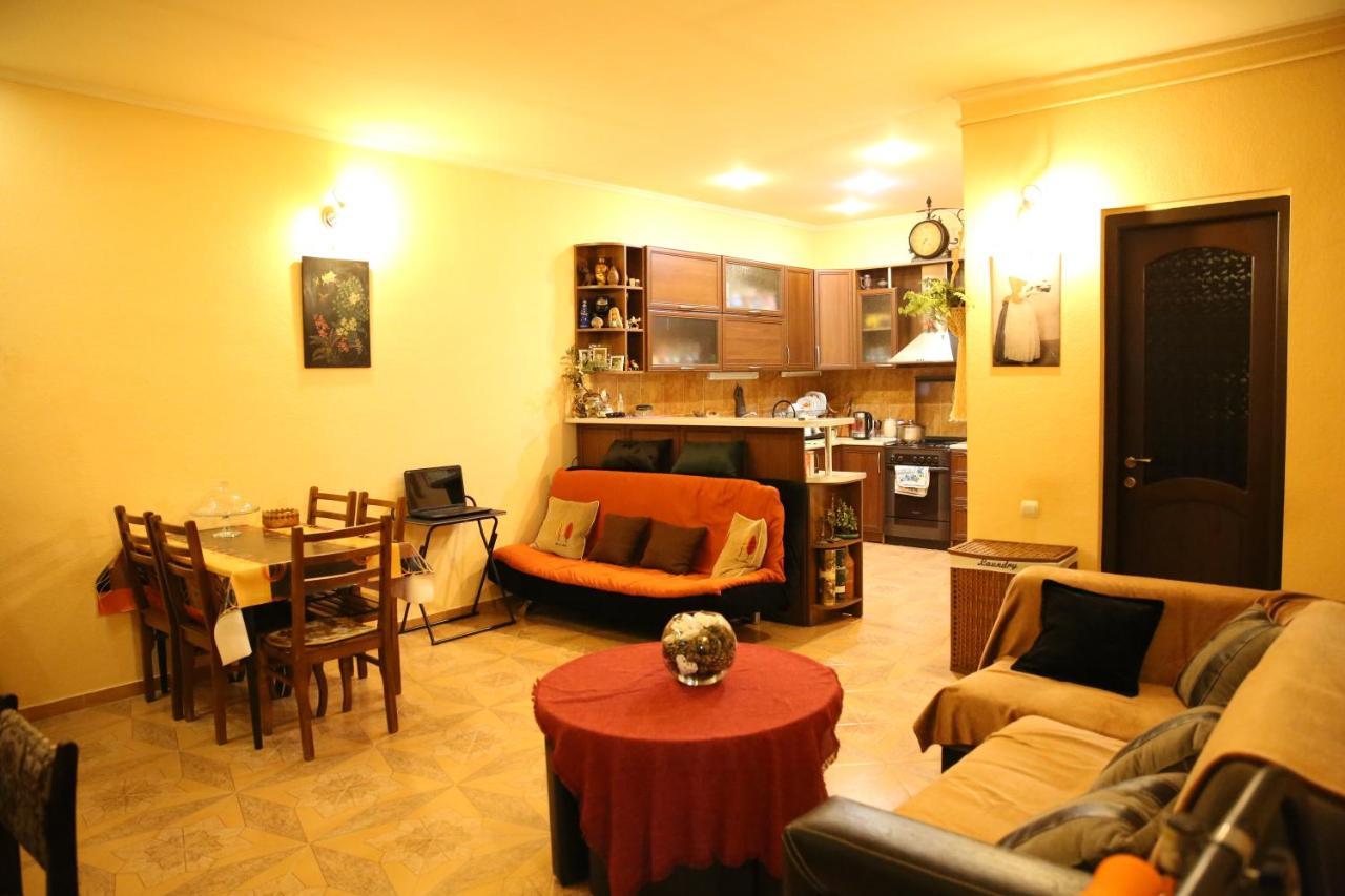 X Palace Tbilisi Luaran gambar